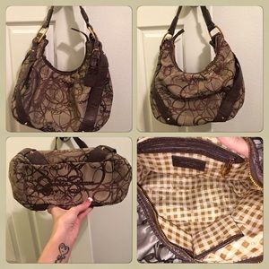 Jessica Simpson purse